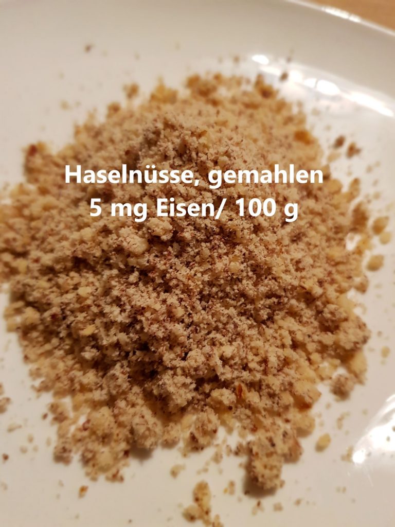 Haselnüsse
